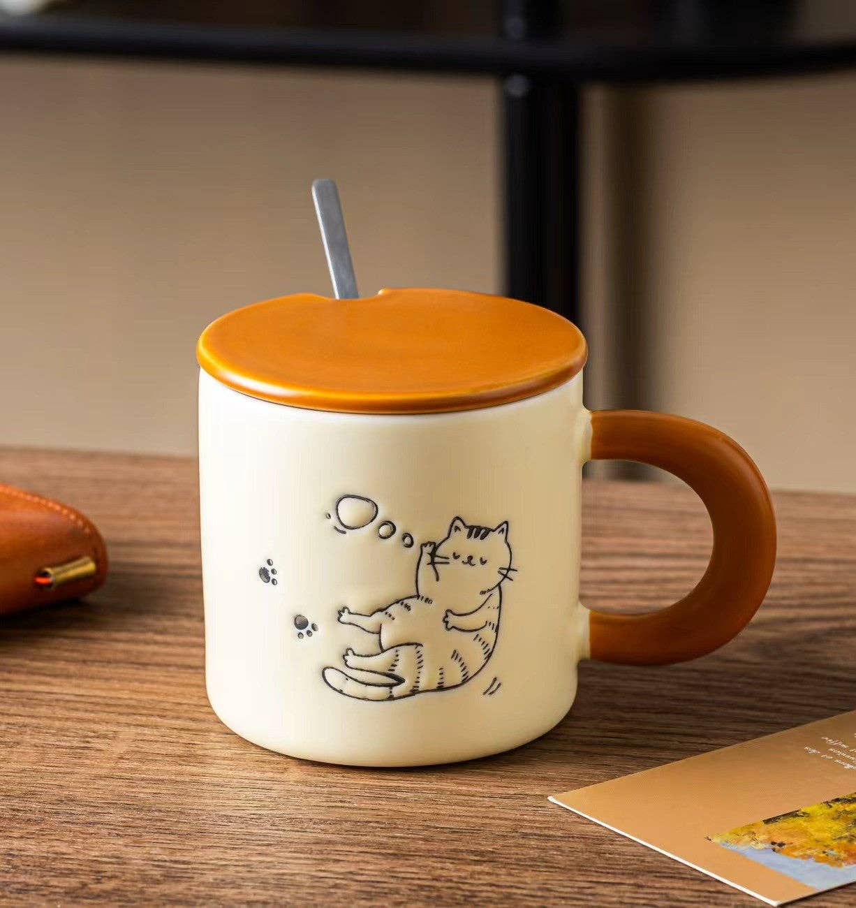 Playful Cat 13oz Mug With Lid and Spoon (10/30)