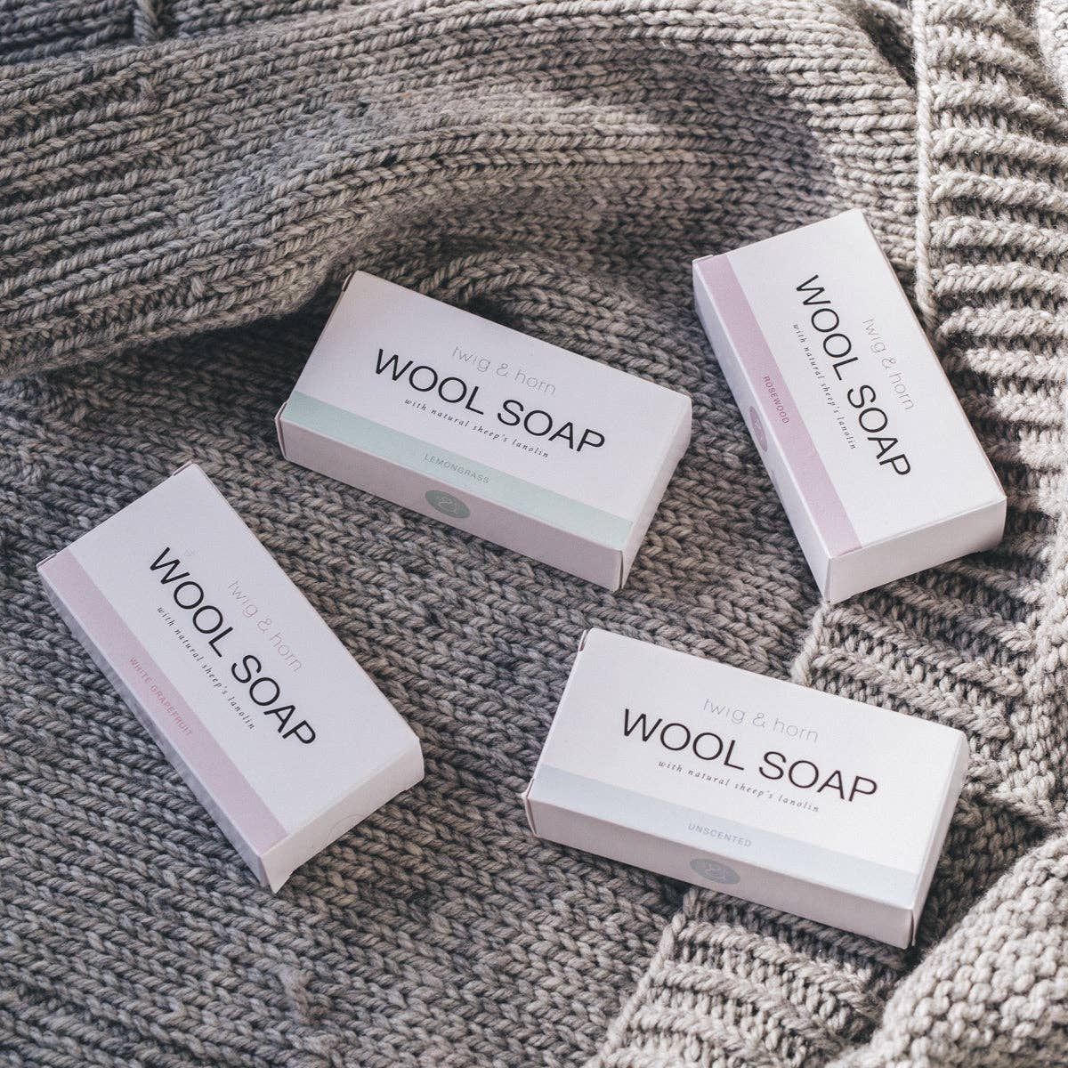 Wool Soap Bar: White Grapefruit