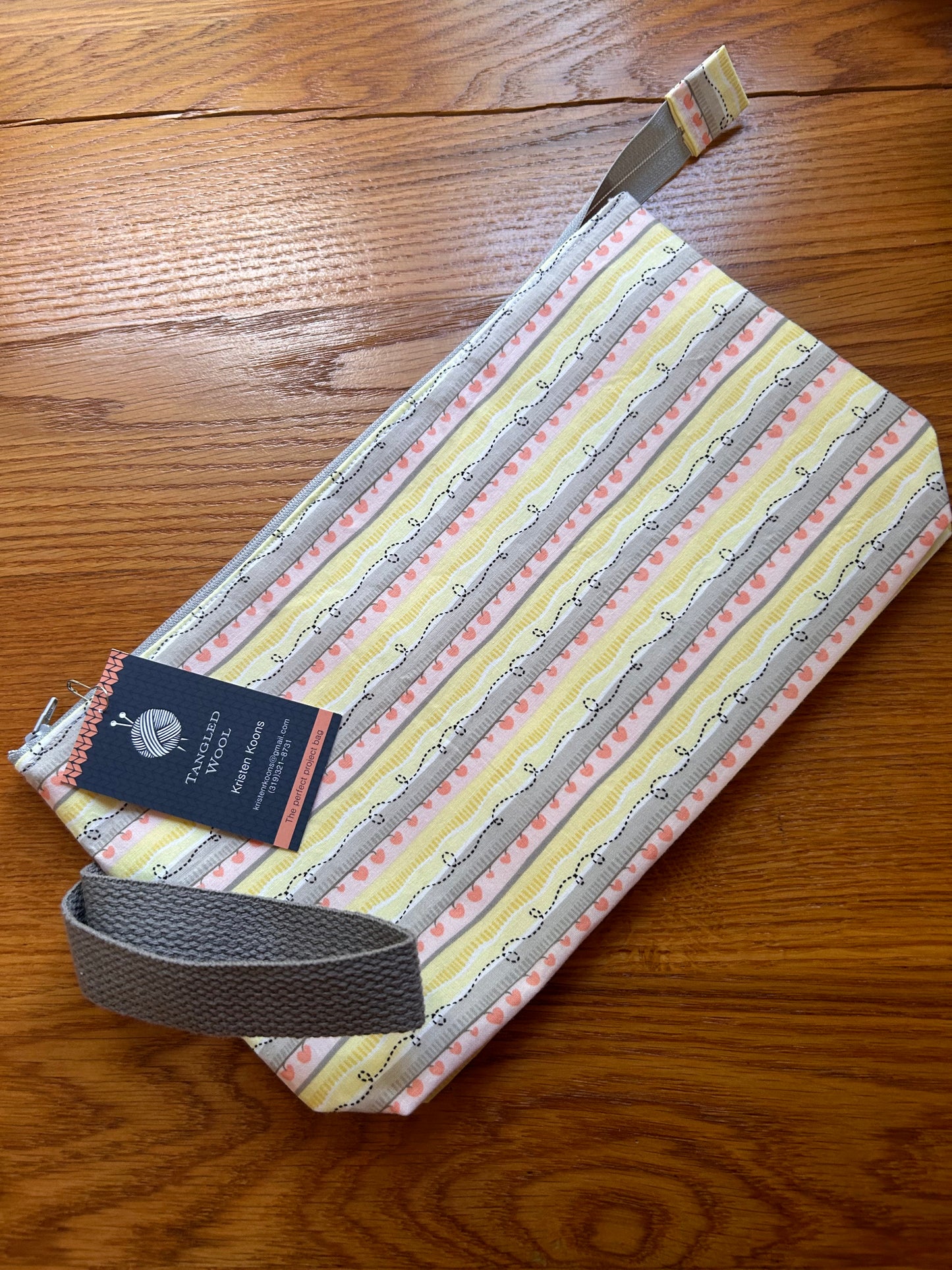 Tangled Wool Zippered Bag