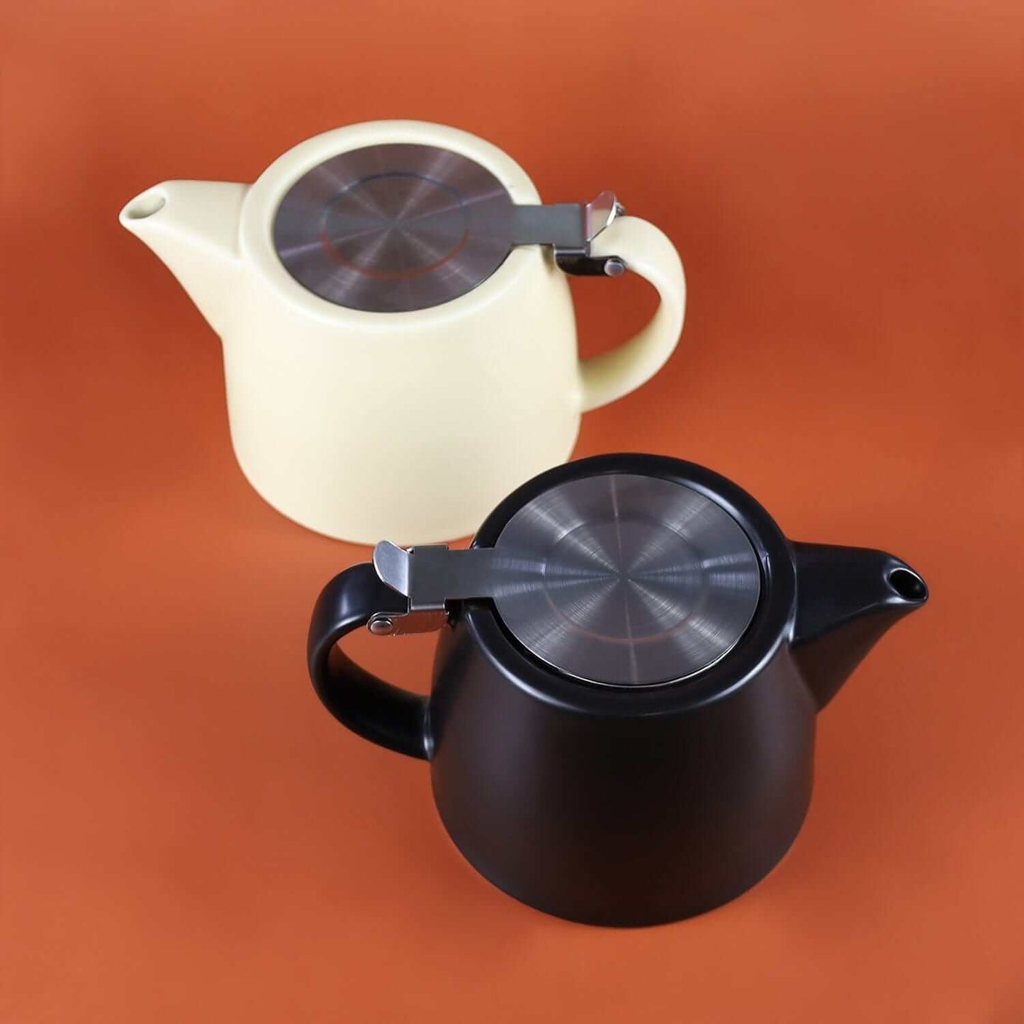 The Nordic Teapot: Cream