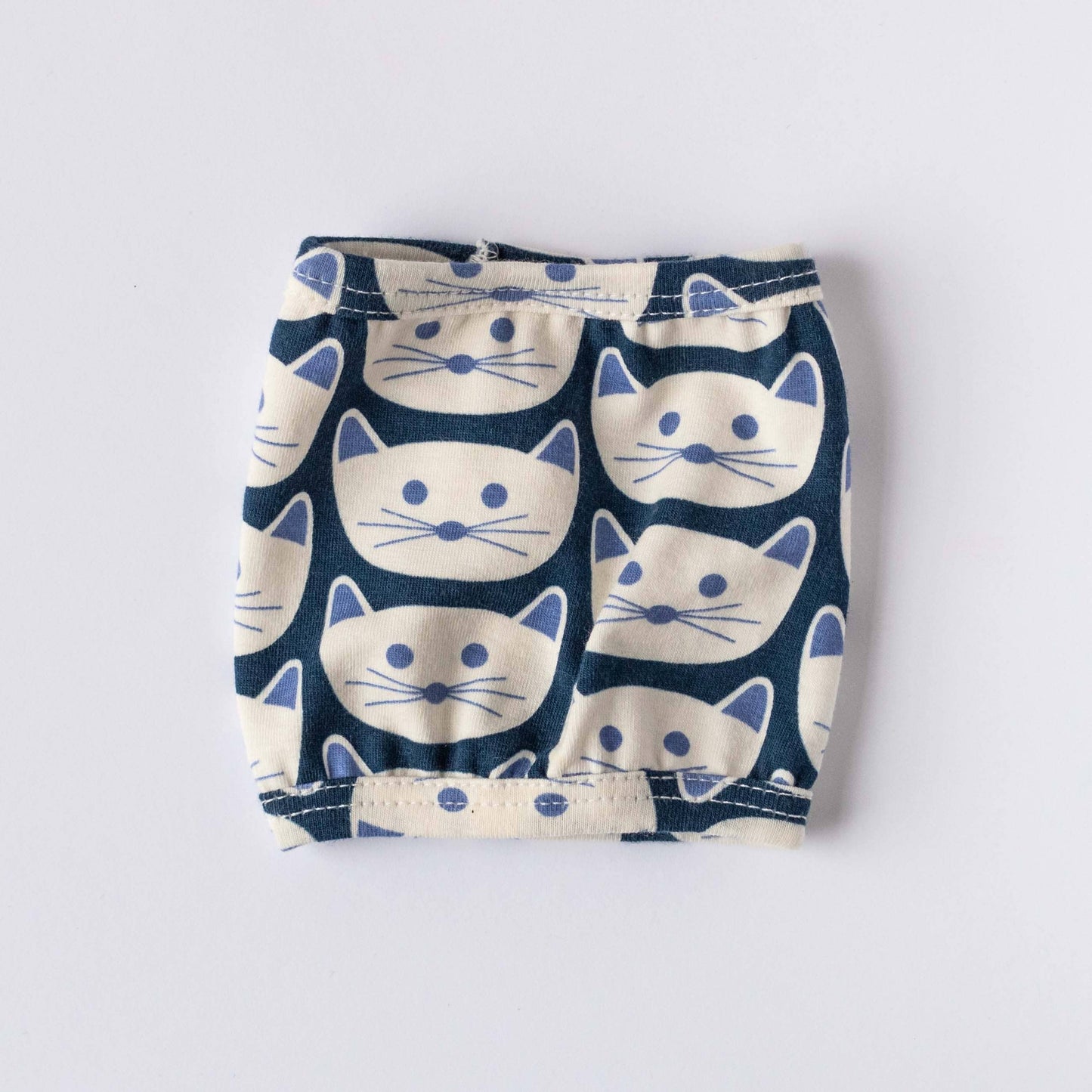 Kitty COZY CAKES Yarn Cozy