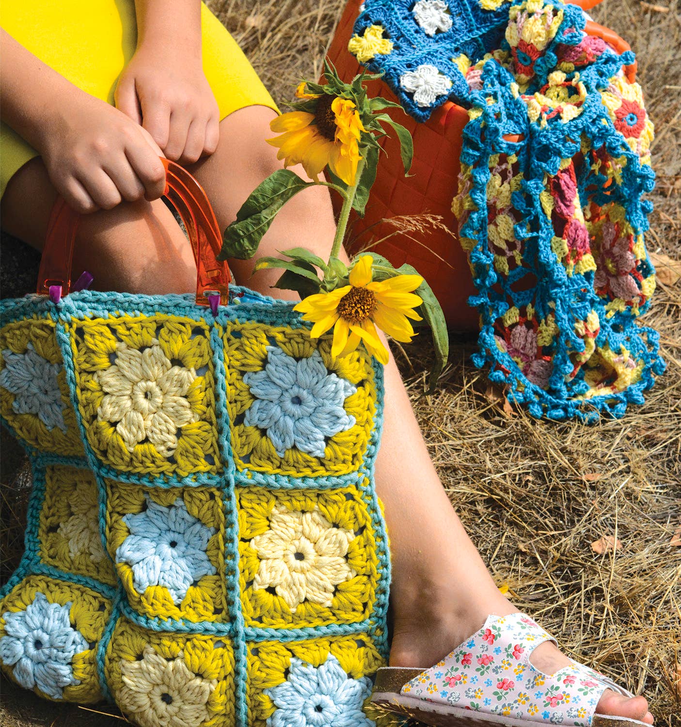 Crochet Blocks:60 Easy-To-Make Motifs & 15 Stunning Projects