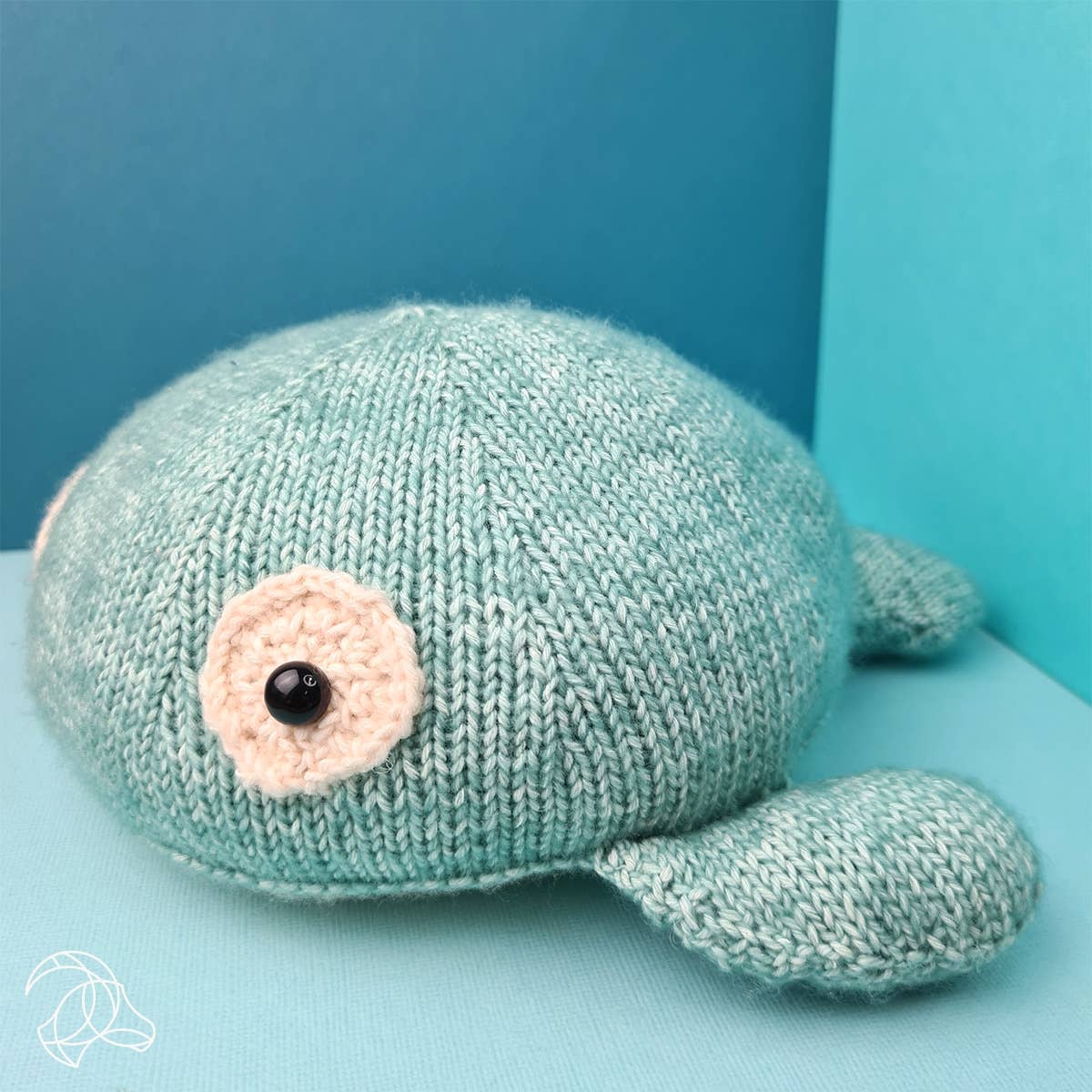 DIY Knitting Kit - Willy Whale