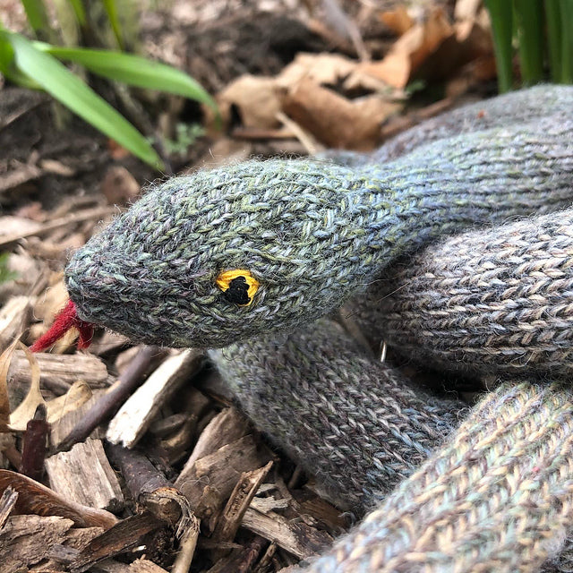 Sock Yarn Snake Kit