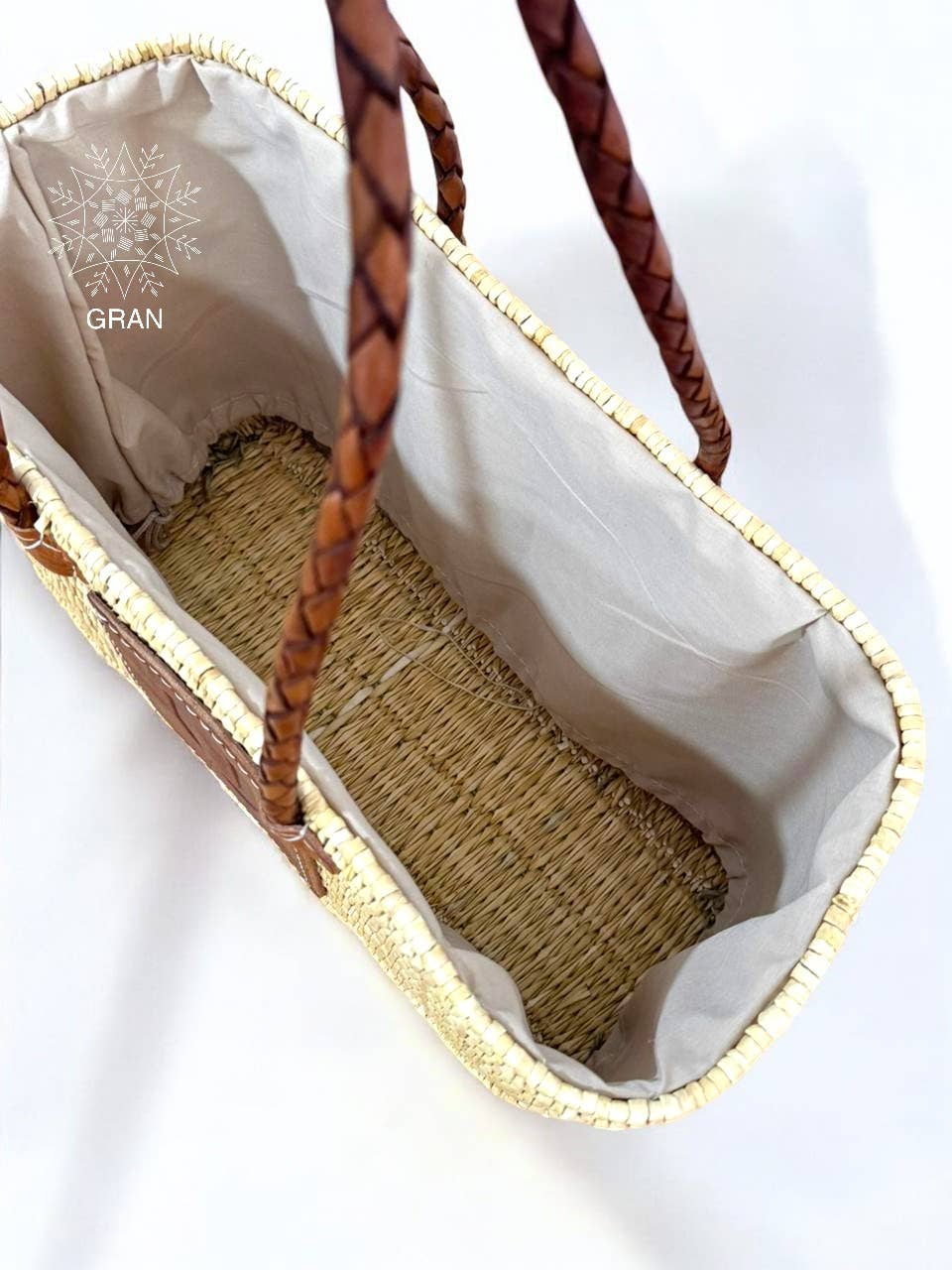 Market Reed Storage, Leather lined