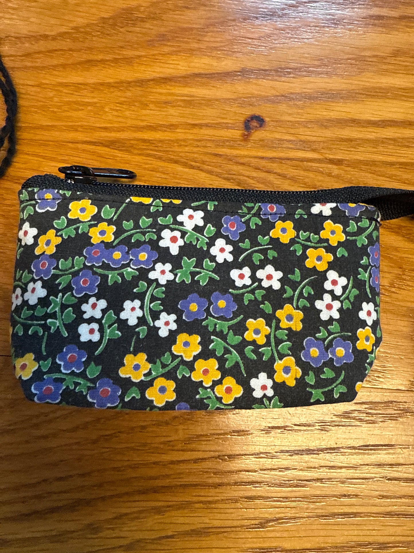 Tangled Wool Notions Bag