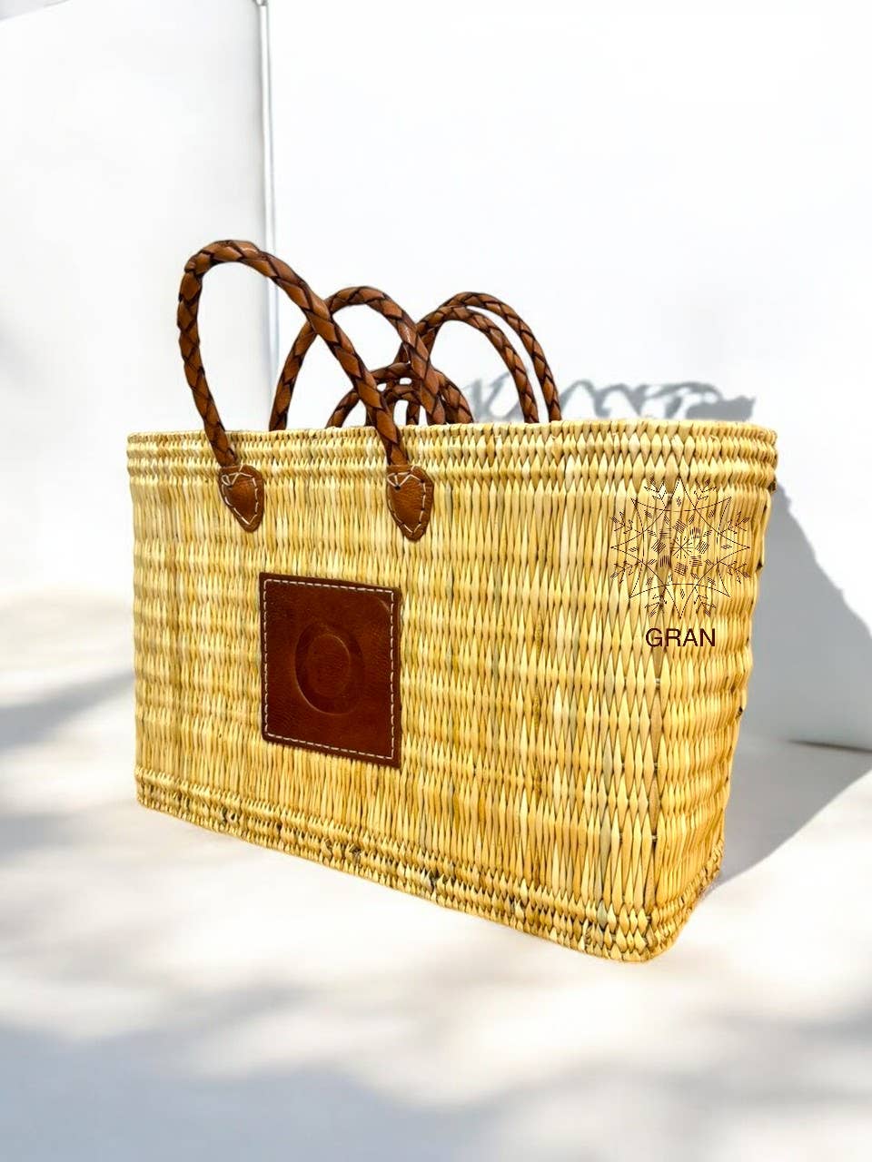 Market Reed Storage, Leather lined