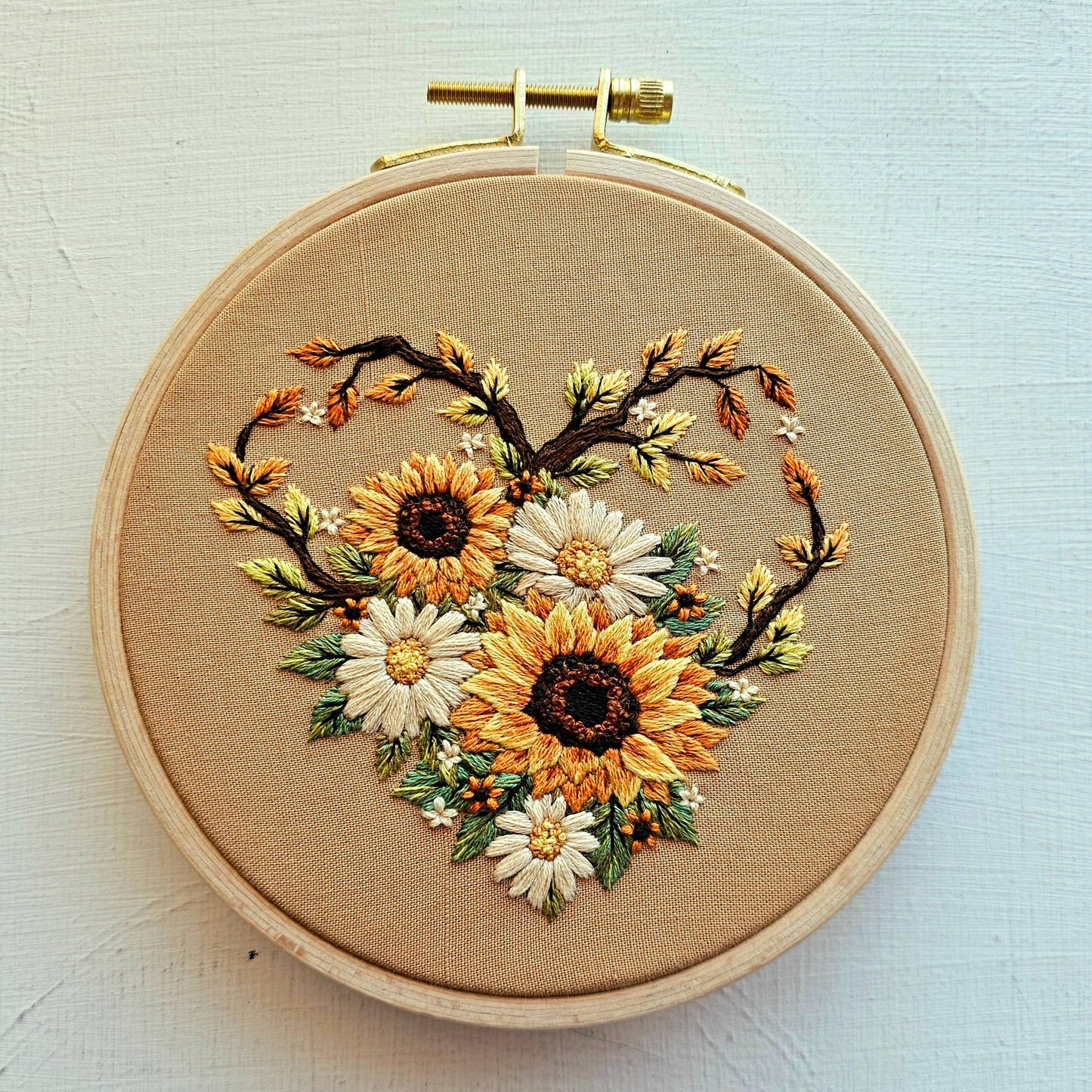 "Fall in Love" Embroidery Kit