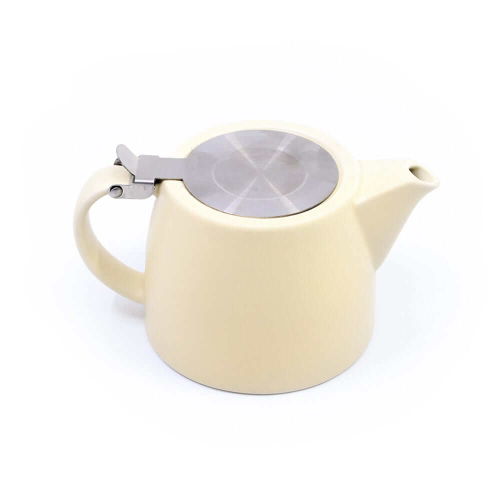 The Nordic Teapot: Cream